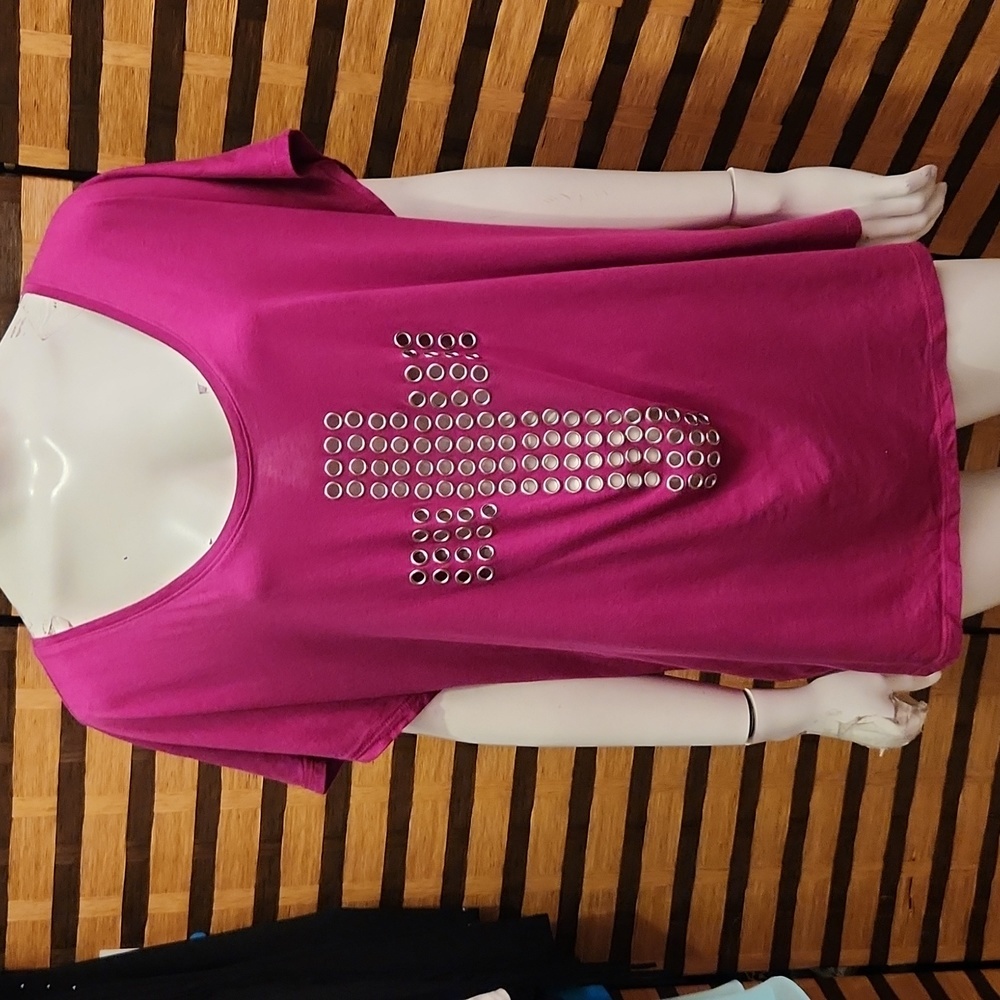 Lane Bryant grommet tshirt